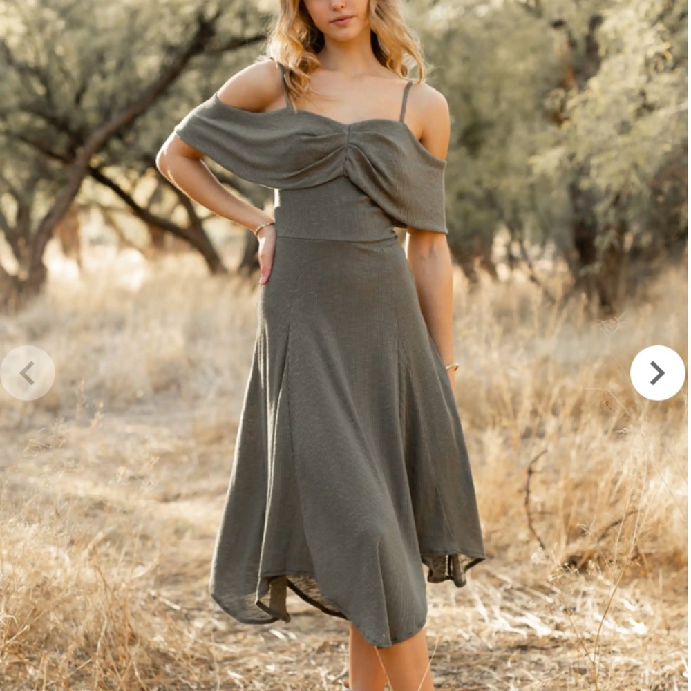 Joyfolie MADORAH DRESS IN AGAVE NWOT